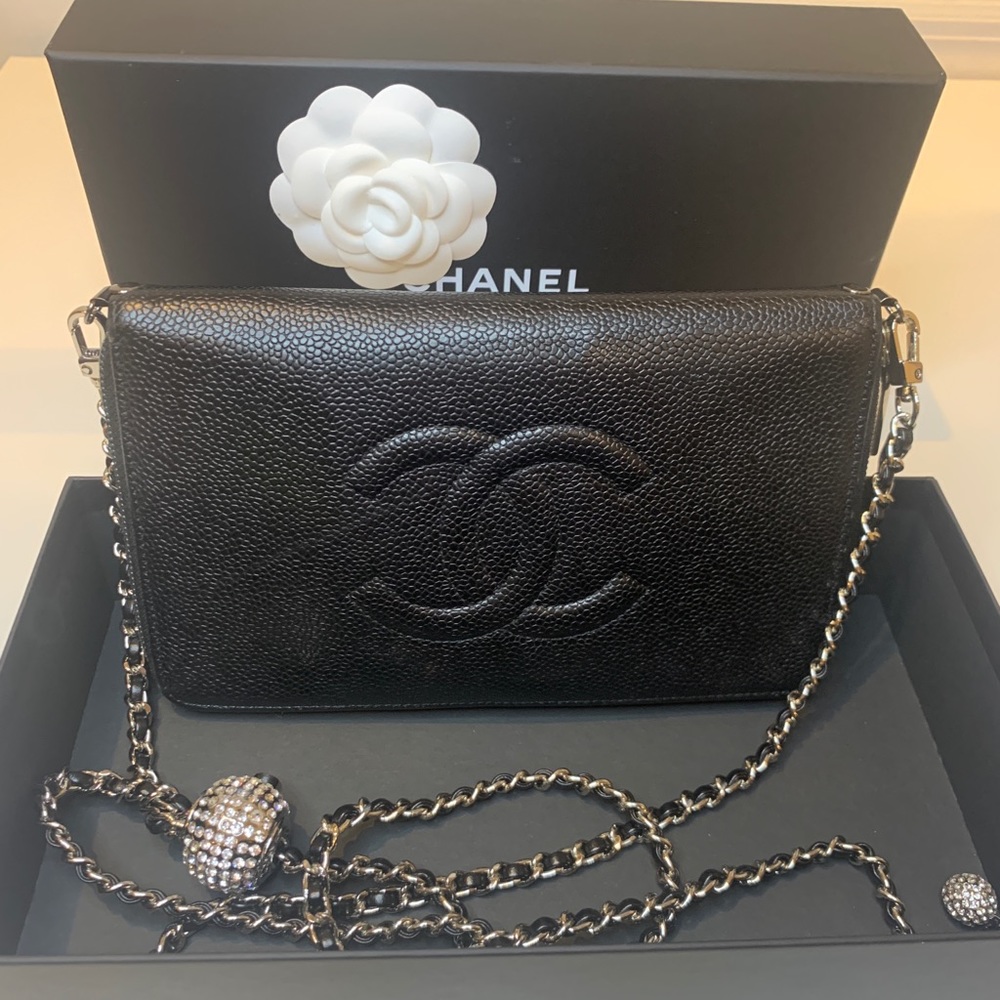Chanel Crystal Pearl Crush Wallet on Chain